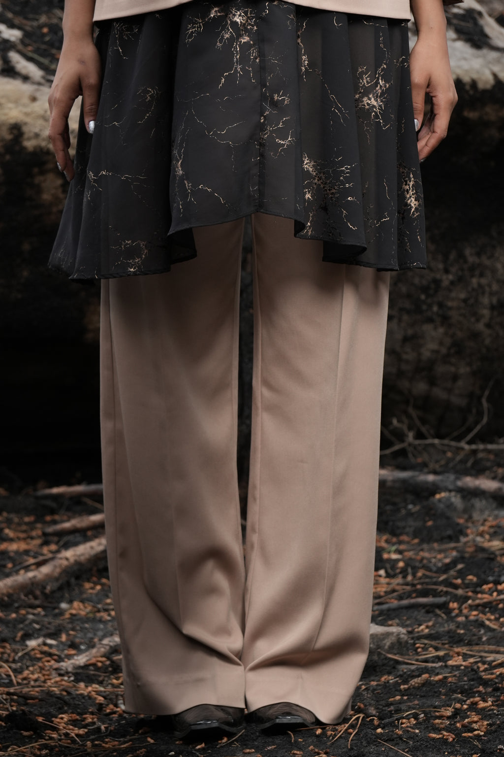 FUKAKO - Tailleur en crêpe japonais beige